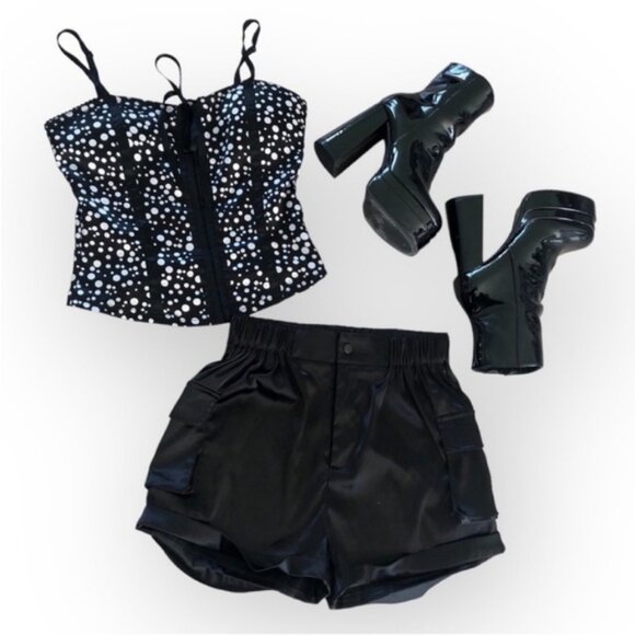 NWOT Black Satin Cuffed Cargo Shorts - Picture 7 of 8